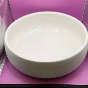 White Ceramic decorative Bowl
